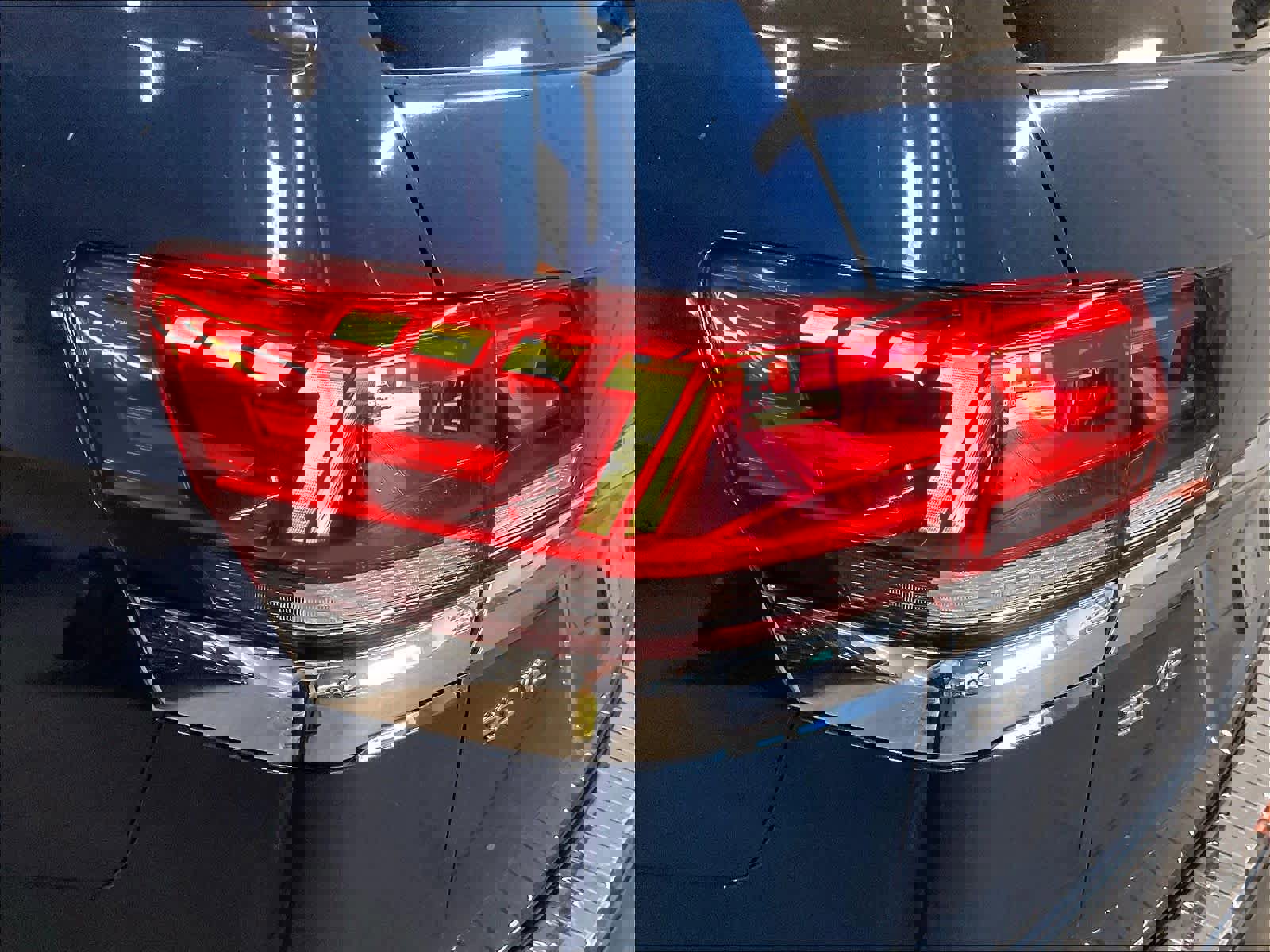 Used 2022 Volkswagen Atlas SE image 34