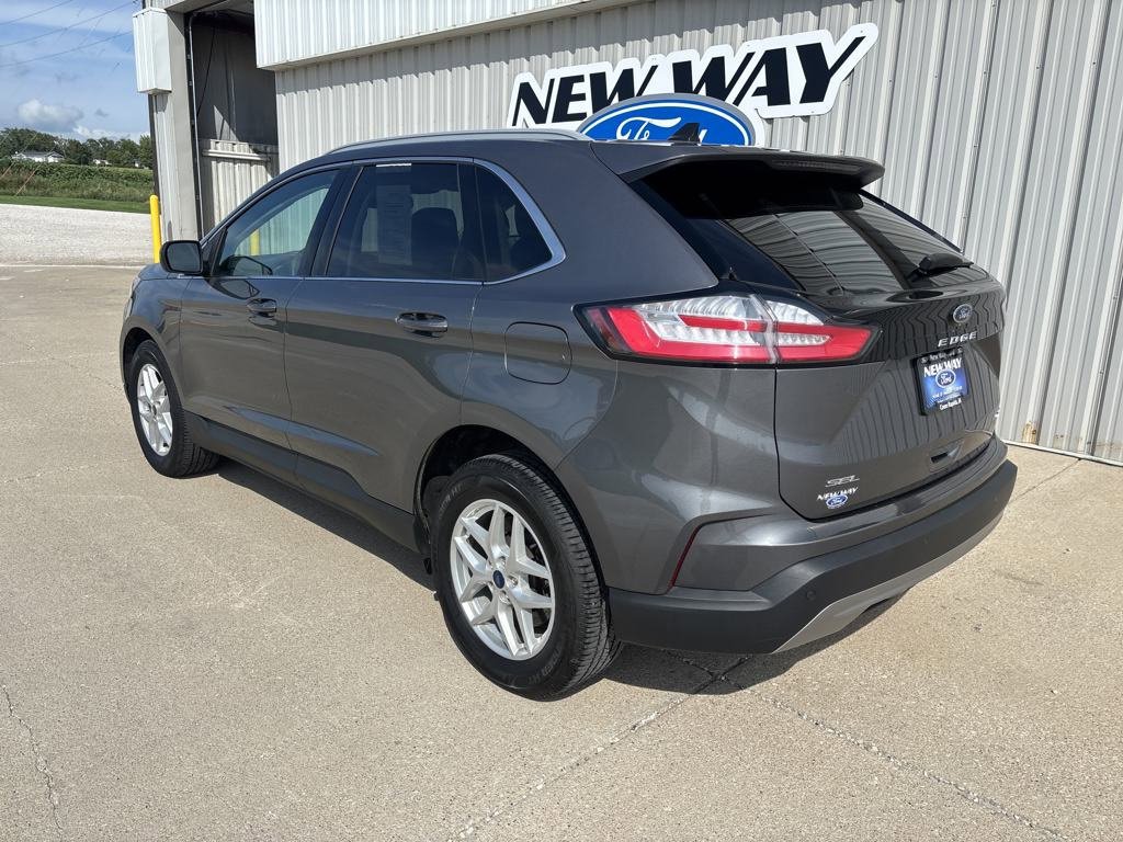 Used 2022 Ford Edge SEL w/ Convenience Package image 7