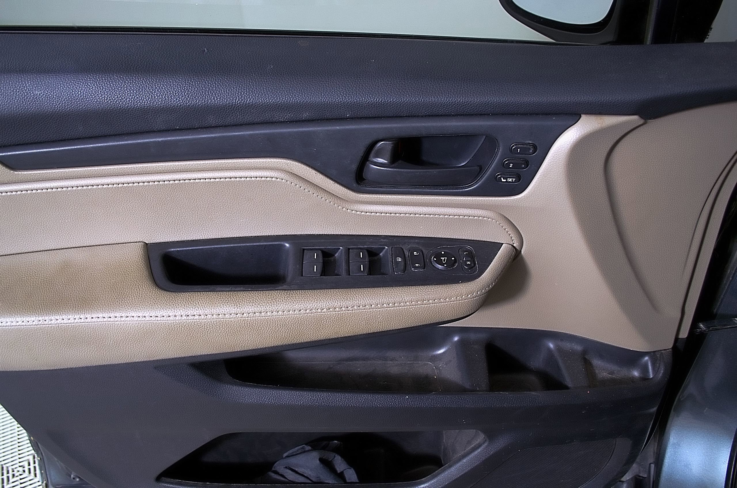 Used 2019 Honda Odyssey EX-L image 16