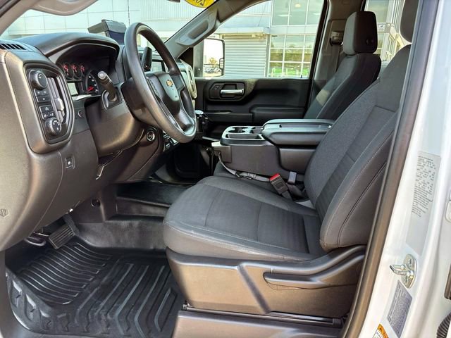 Used 2025 Chevrolet Silverado 3500 W/T w/ WT Convenience Package AWD/4WD image 9