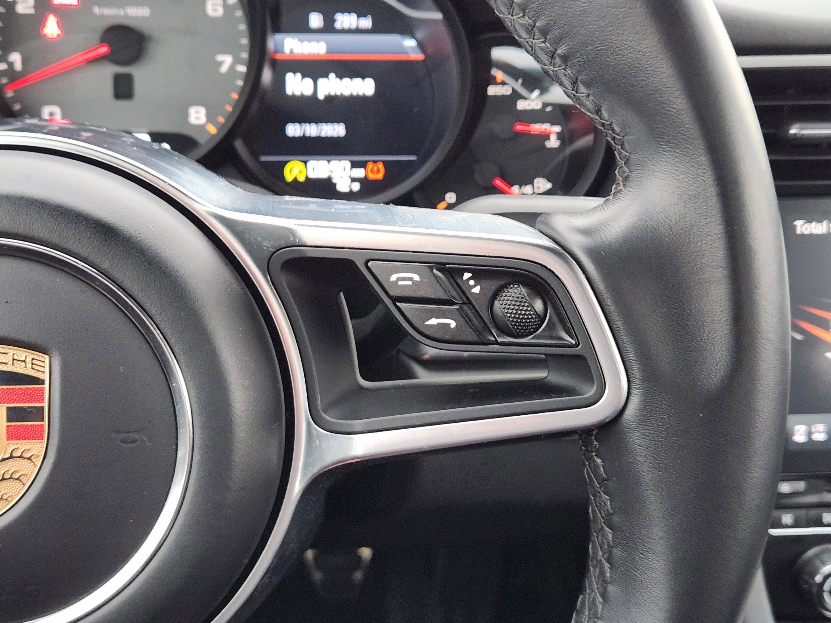 Used 2019 Porsche 911 Carrera 4S AWD/4WD image 20