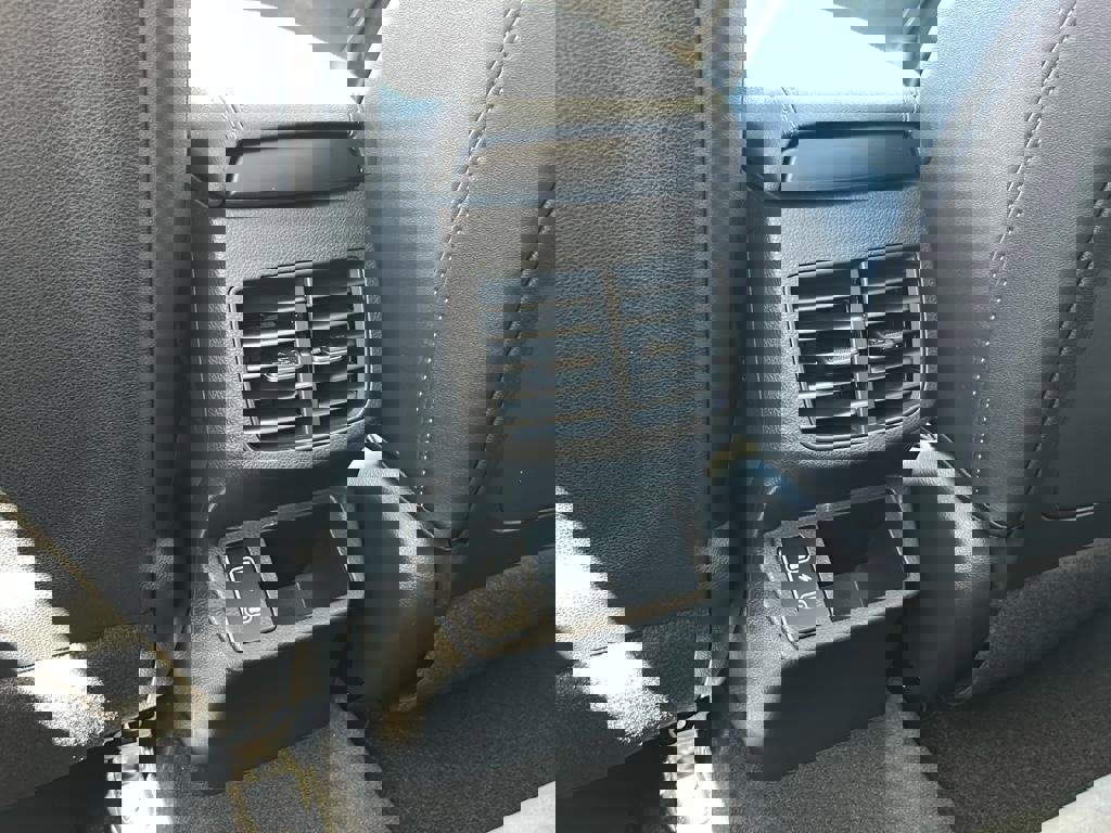 New 2026 Kia Seltos EX w/ EX Sunroof Package AWD/4WD image 16