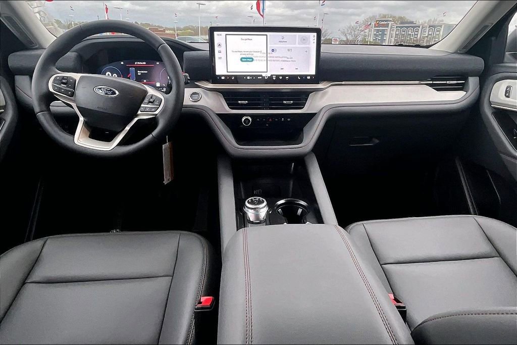 New 2026 Ford Explorer Active w/ Active Comfort Package image 5