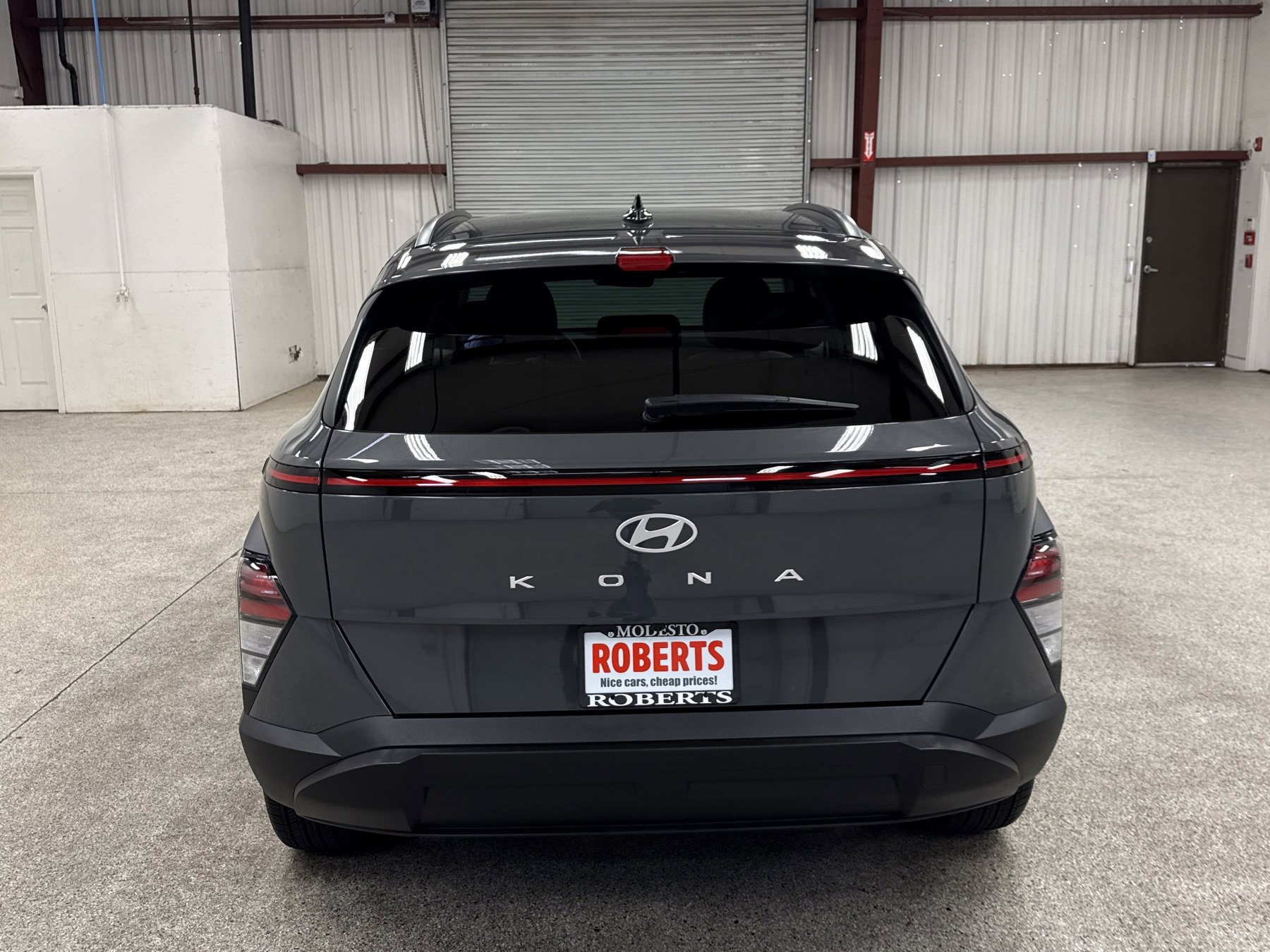 Used 2025 Hyundai Kona SEL image 17