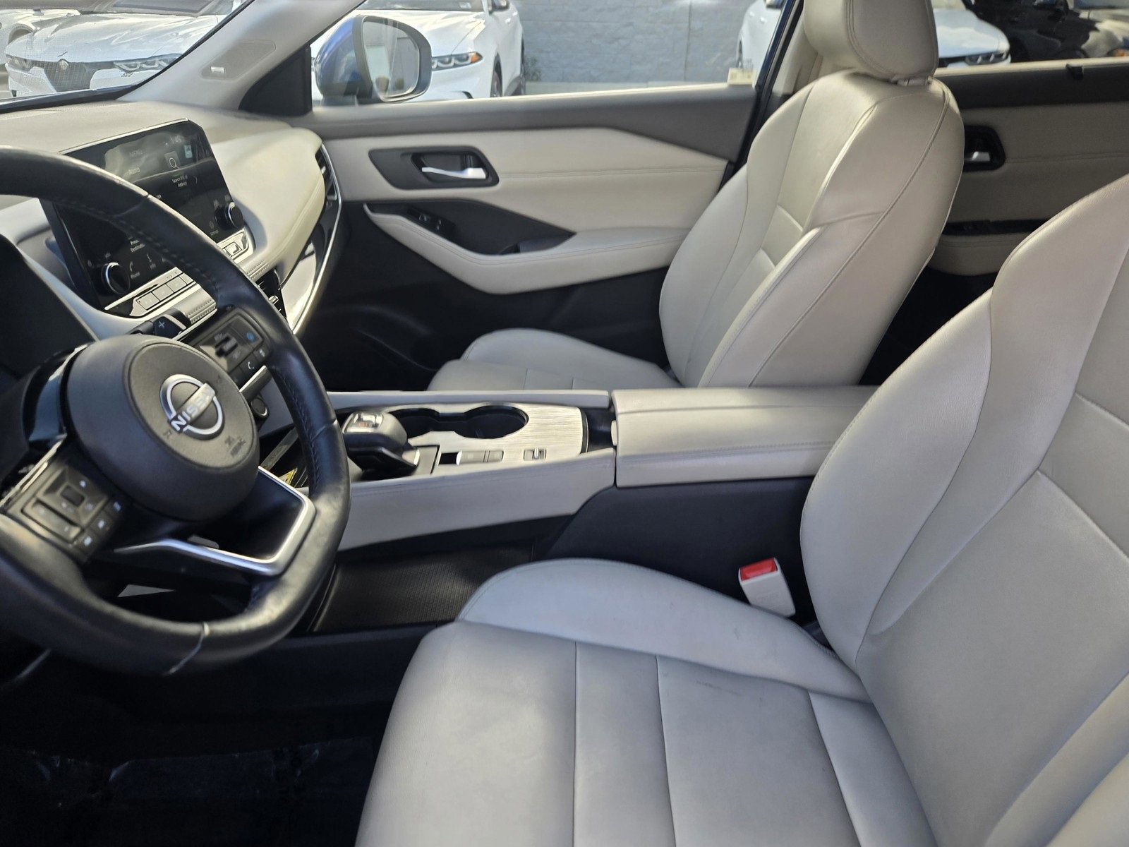 Used 2022 Nissan Rogue SL w/ SL Premium Package image 29