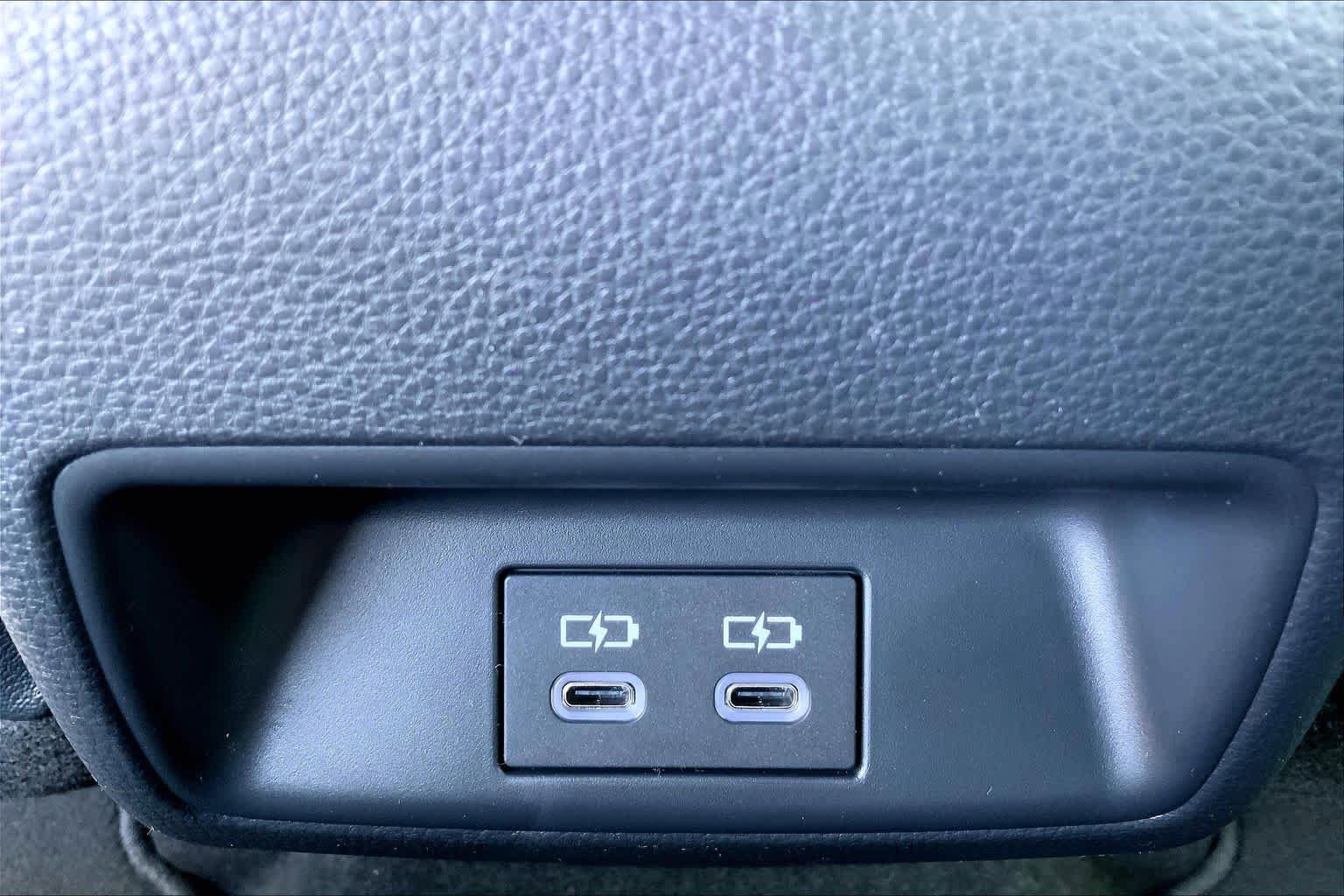 Used 2026 Toyota Corolla XSE FWD image 18