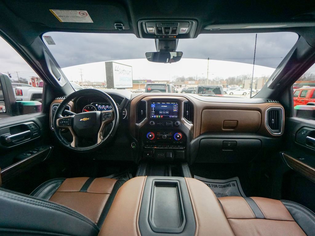 Used 2020 Chevrolet Silverado 2500 High Country w/ Z71 Off-Road Package image 14