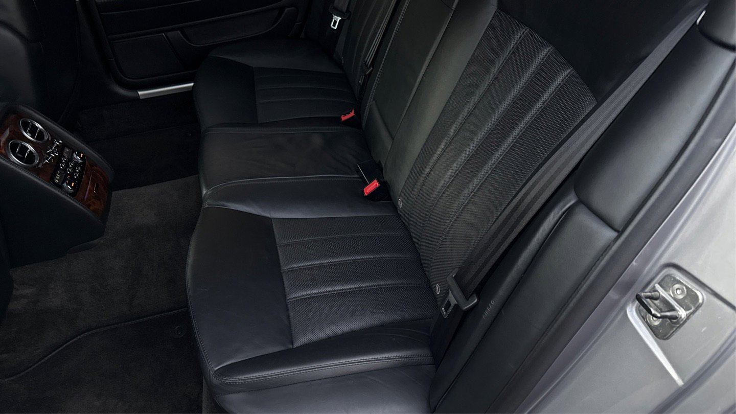 Used 2006 Bentley Flying Spur Flying Spur image 22