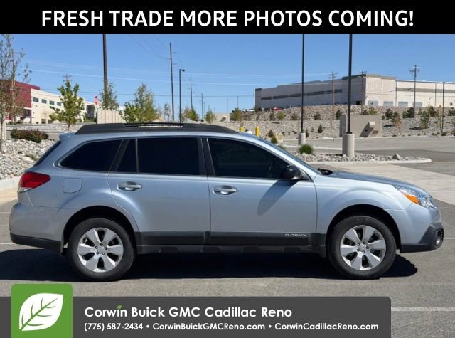 Used 2014 Subaru Outback 2.5i AWD/4WD image 8