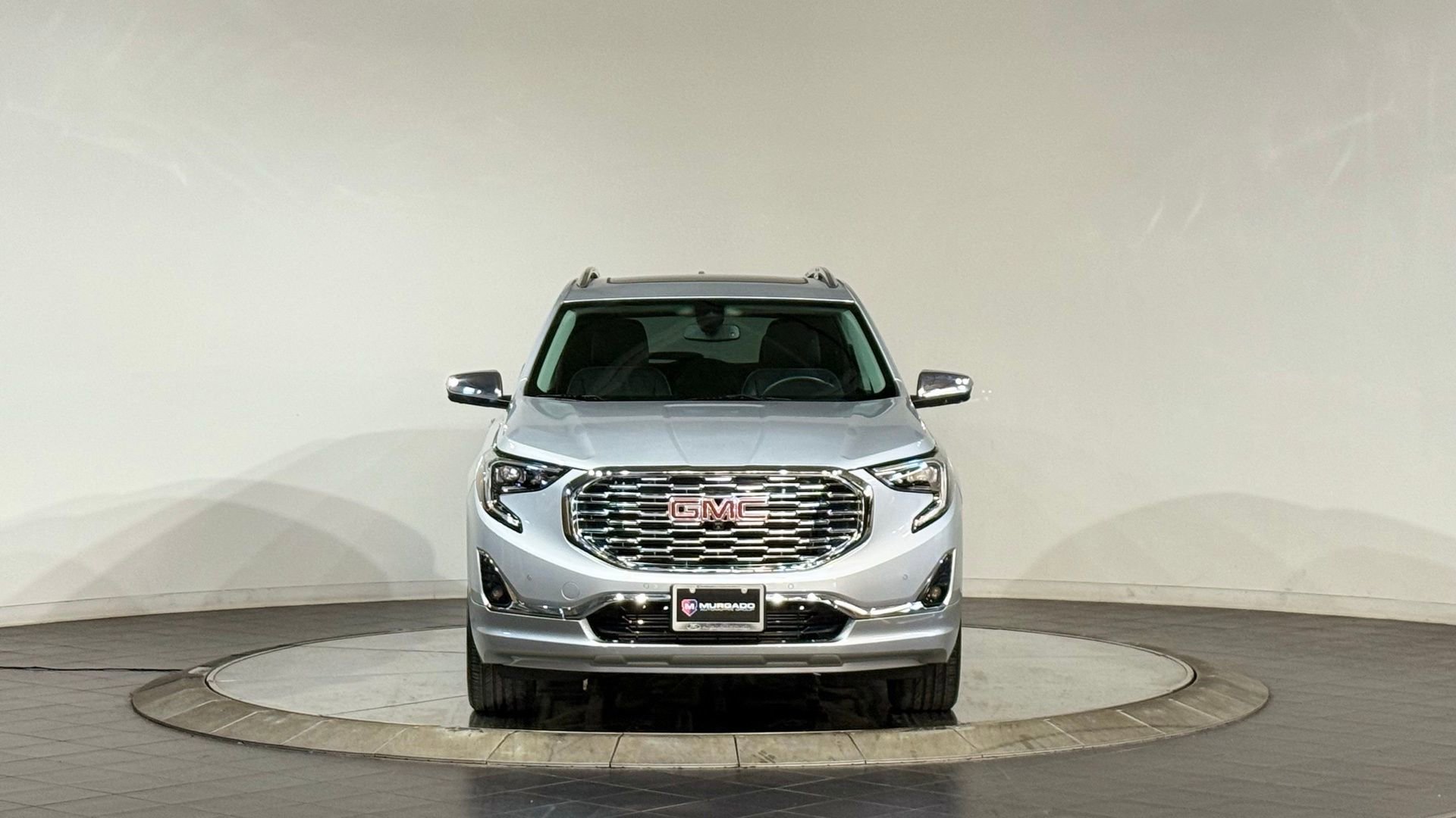 Used 2019 GMC Terrain Denali w/ Advanced Safety Package AWD/4WD image 3