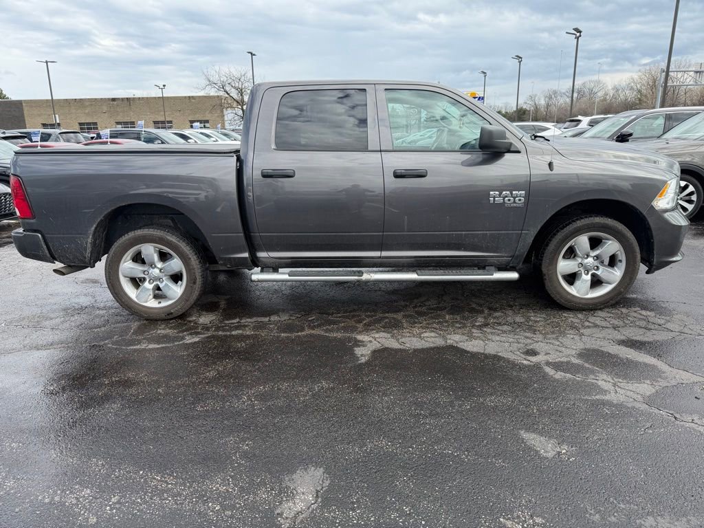 Used 2019 RAM 1500 Express w/ Express Value Package image 3