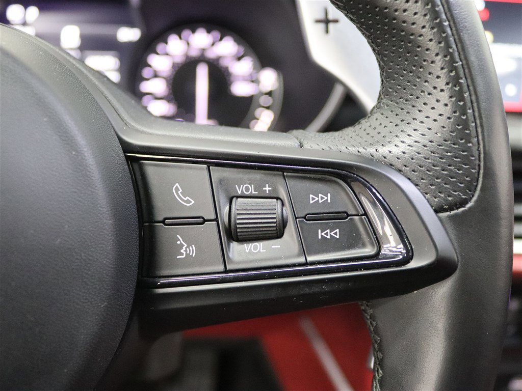 Used 2021 Alfa Romeo Stelvio Sprint w/ Nero Edizione image 32