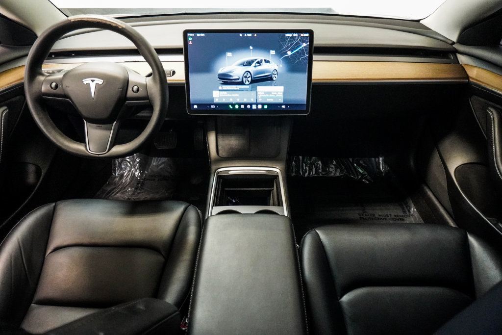 Used 2022 Tesla Model 3 Standard Range RWD image 11