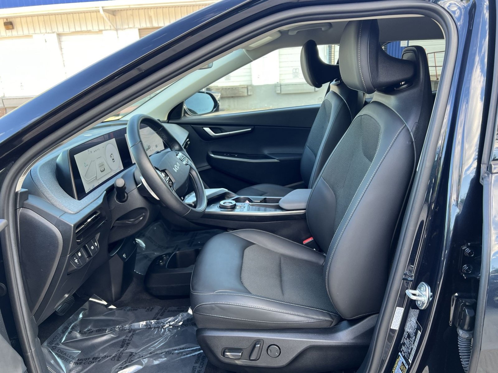 Used 2024 Kia EV6 Light AWD/4WD image 18