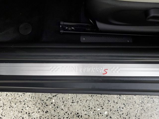 Used 2020 MINI Cooper S image 20