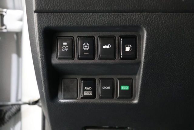 Used 2019 Nissan Rogue SV AWD/4WD image 21
