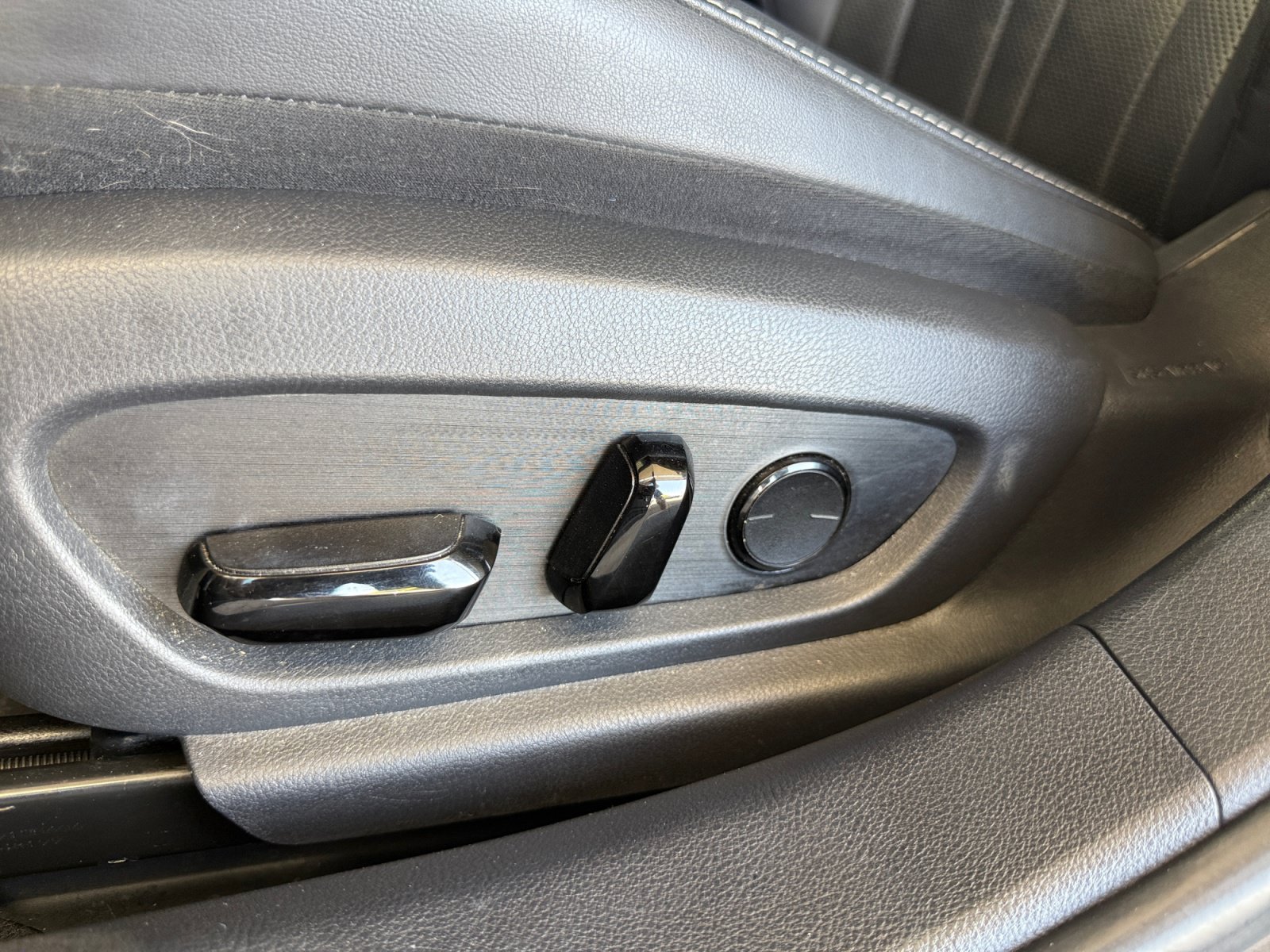 Used 2021 Lexus ES 350 F Sport w/ Accessory Package FWD image 23