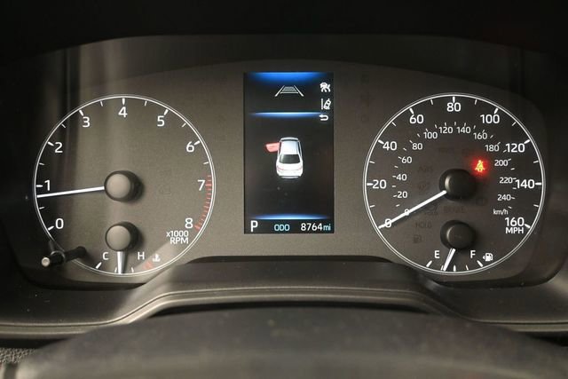 Used 2025 Toyota Corolla LE FWD image 14