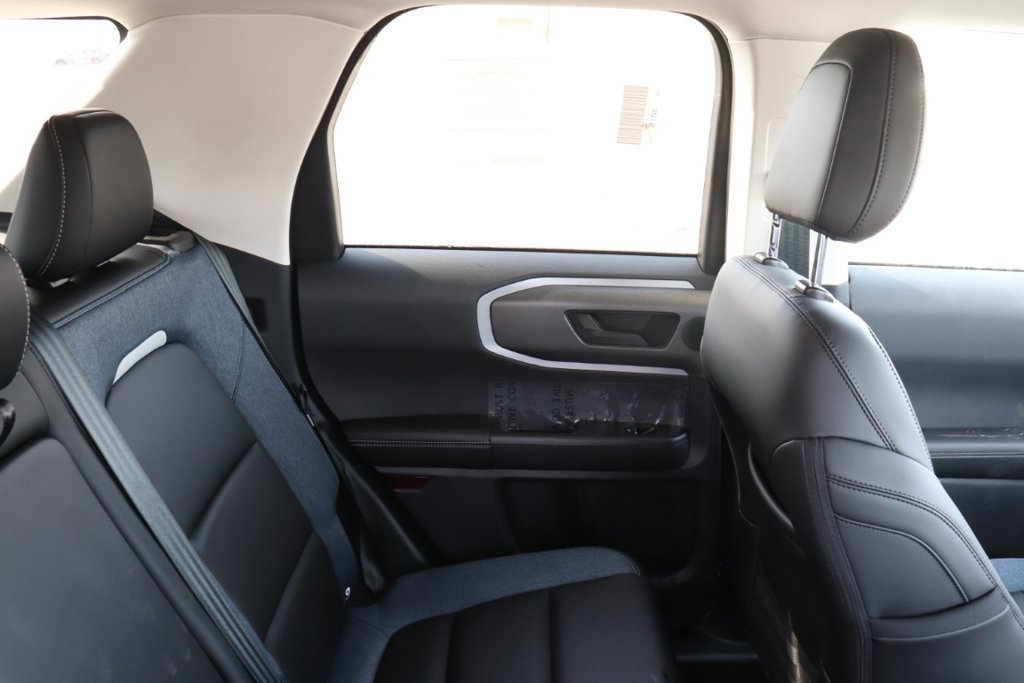 New 2025 Ford Bronco Sport Outer Banks w/ Outer Banks Tech Package+ AWD/4WD image 17