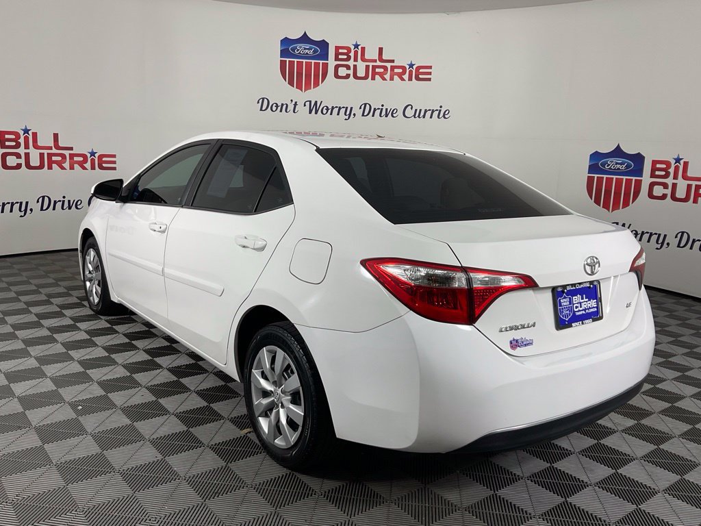 Used 2016 Toyota Corolla LE FWD image 5