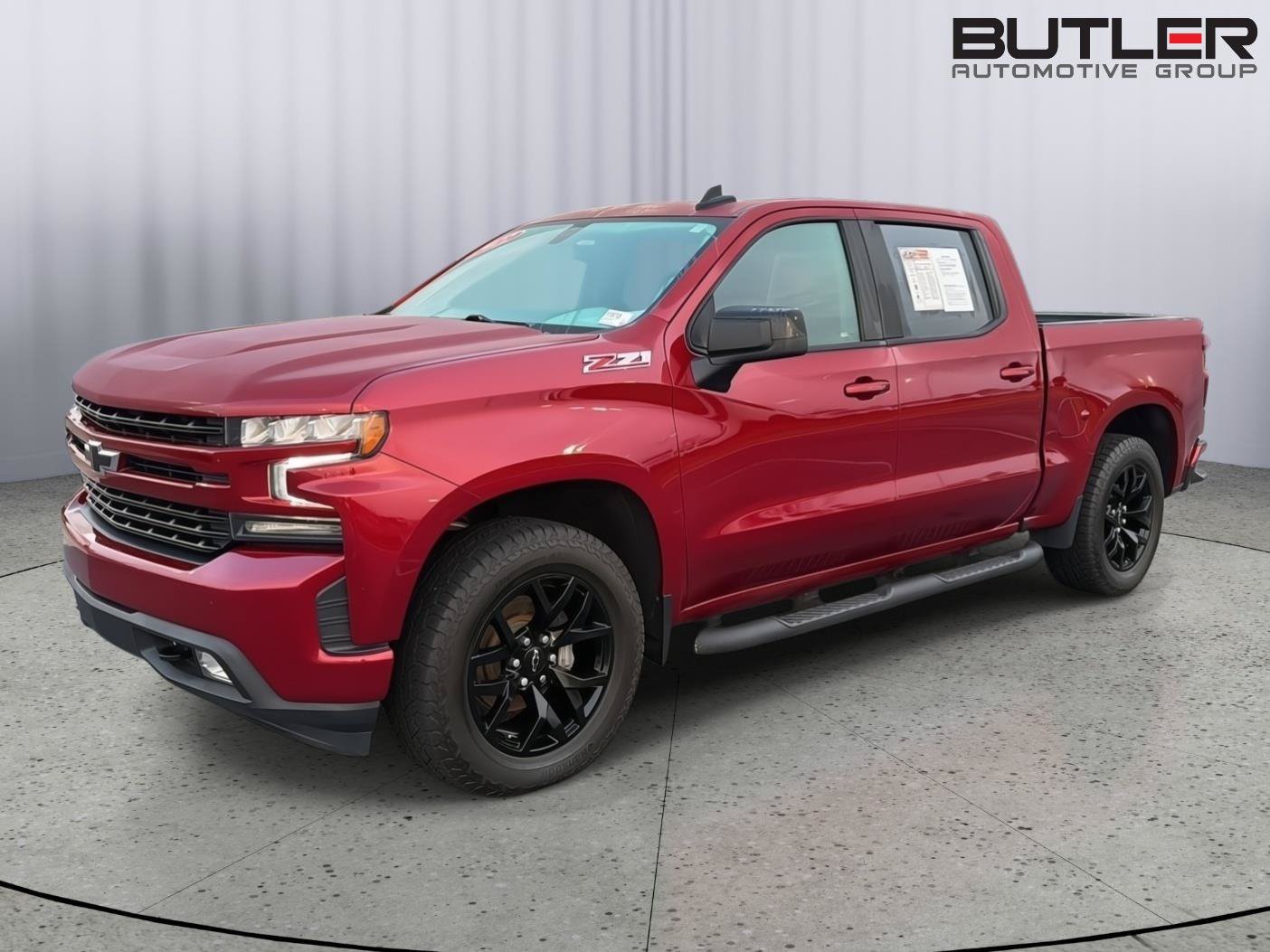 Used 2022 Chevrolet Silverado 1500 RST AWD/4WD image 2