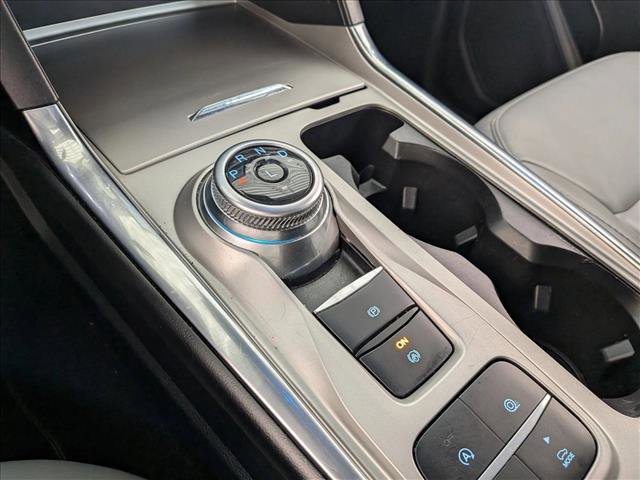 Used 2021 Ford Explorer XLT w/ Equipment Group 202A image 11