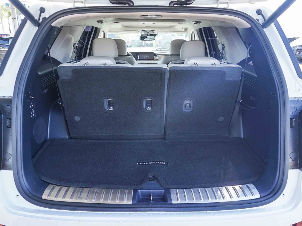 Used 2022 Hyundai Palisade Calligraphy image 25