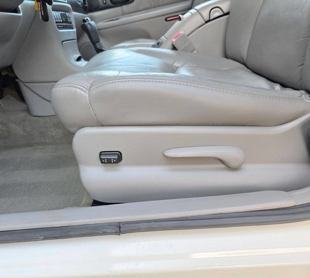 Used 2001 Buick Regal GS w/ Prestige Pkg image 9