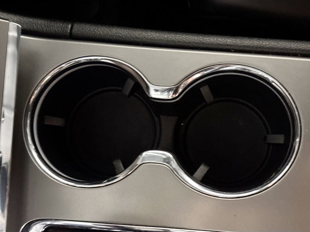 Used 2020 Jeep Grand Cherokee Altitude image 15