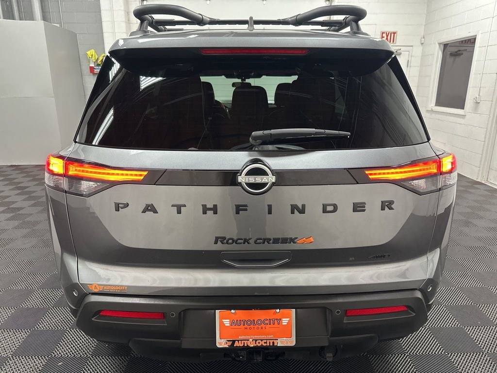 Used 2025 Nissan Pathfinder Rock Creek image 9