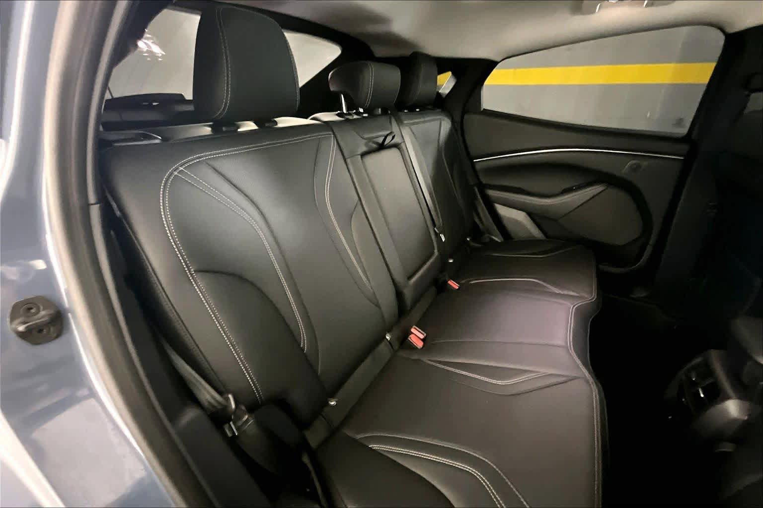 Used 2024 Ford Mustang Mach-E Premium image 19