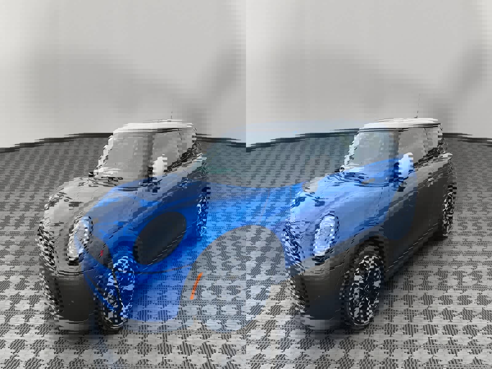 Used 2025 MINI Cooper S image 2