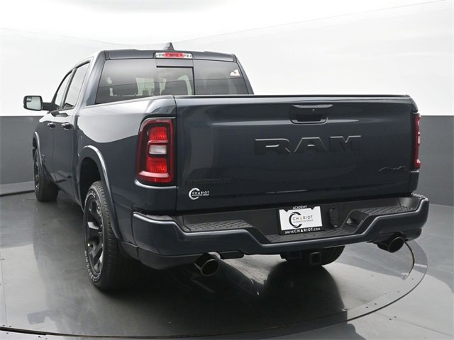 New 2026 RAM 1500 4x4 Crew Cab image 4