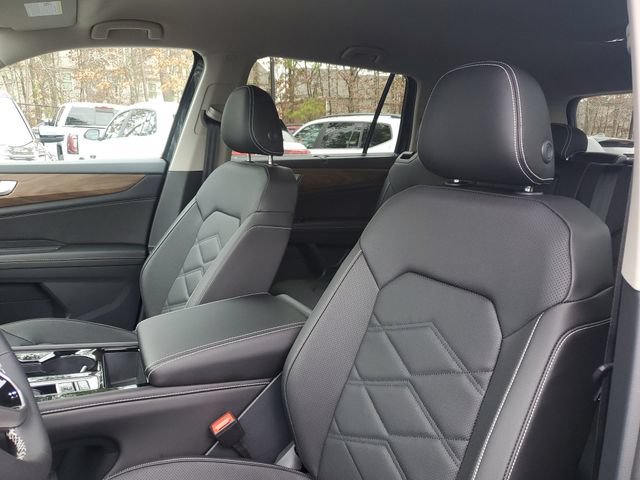 New 2026 Volkswagen Atlas SE FWD image 17