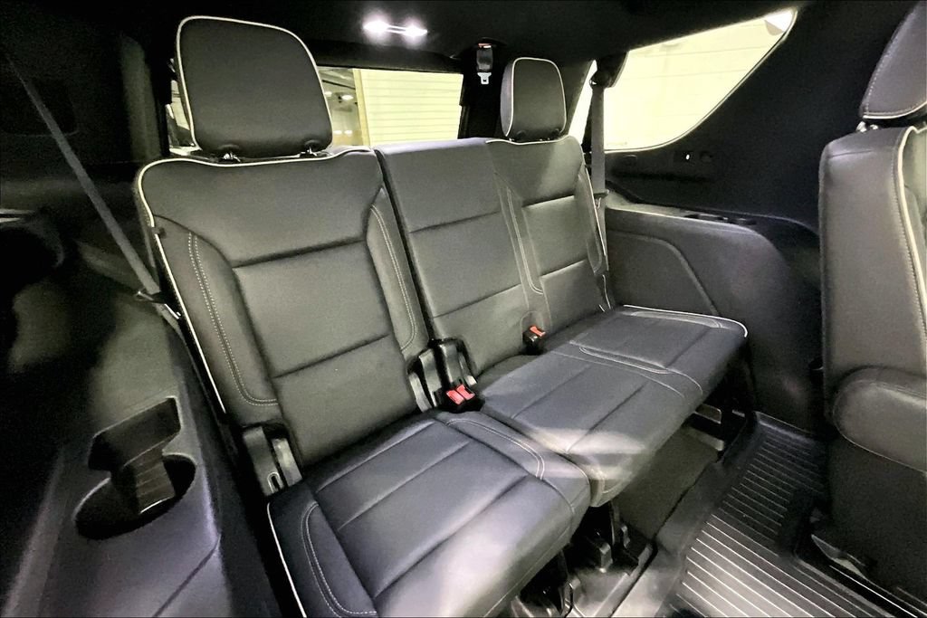 Used 2022 GMC Yukon SLT w/ SLT Luxury Package AWD/4WD image 33