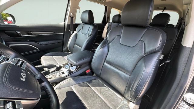 Used 2023 Kia Telluride S w/ S Sunroof Package FWD image 13