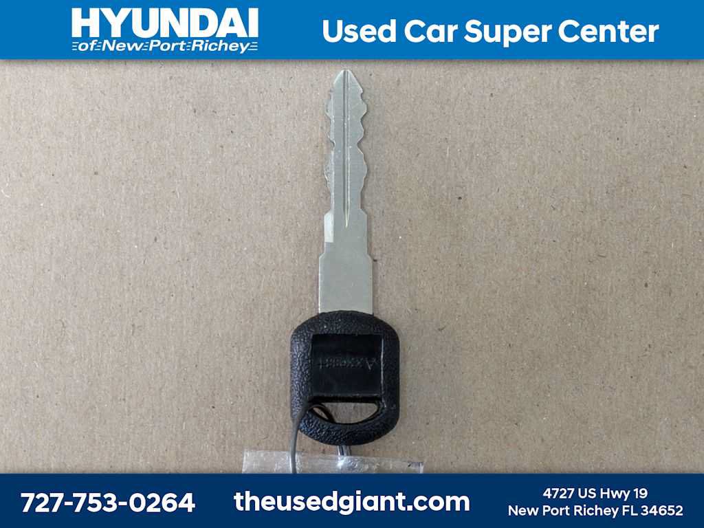 Used 2000 Chevrolet Monte Carlo LS w/ Preferred Equipment Group 1 FWD image 30
