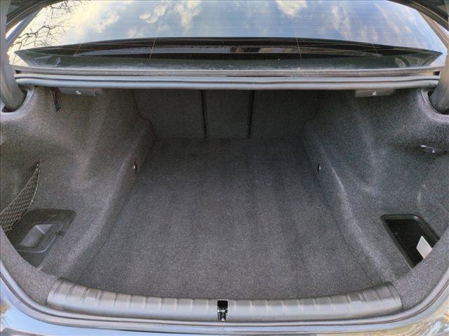 Used 2019 BMW 530i w/ Convenience Package image 6