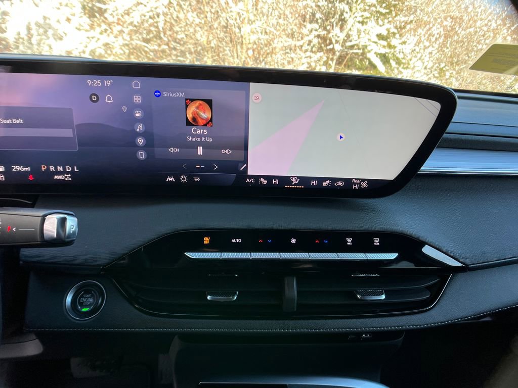 Used 2025 Buick Enclave Preferred image 17