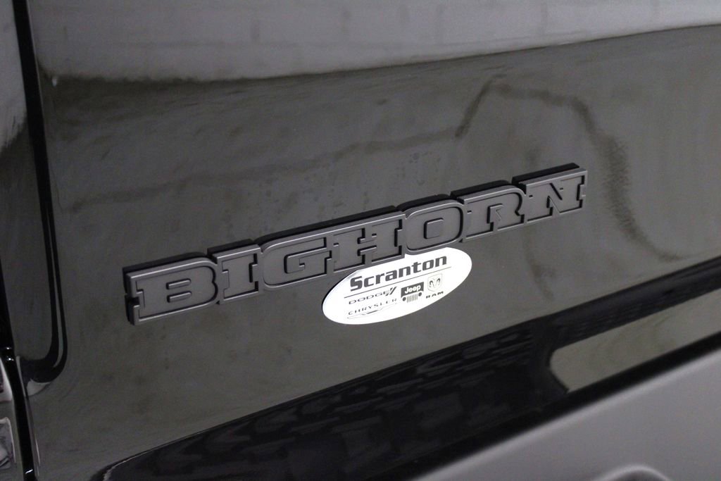 New 2026 RAM 1500 4x4 Crew Cab image 41