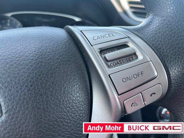 Used 2016 Nissan Rogue S FWD image 22