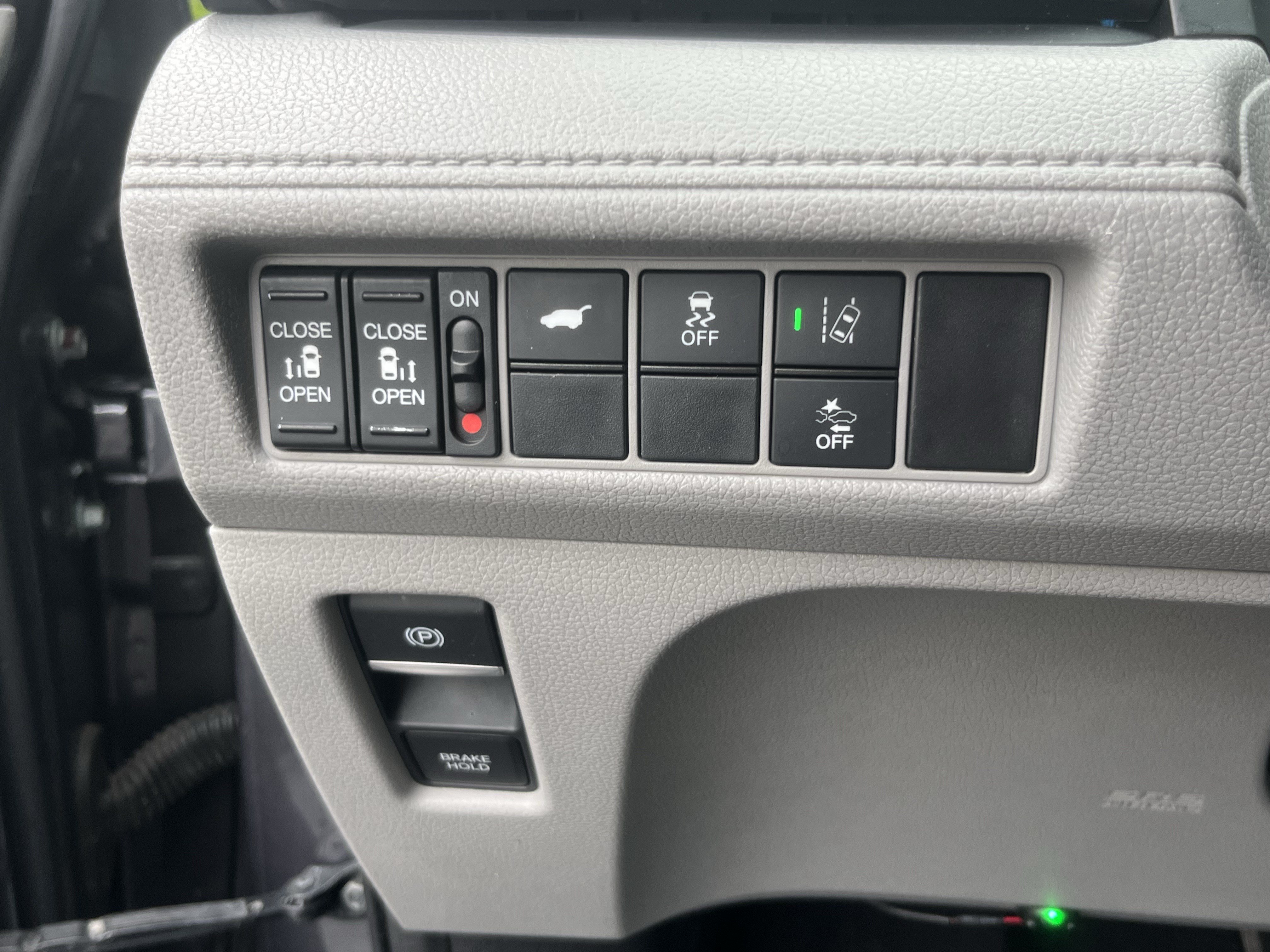Used 2020 Honda Odyssey EX-L image 25