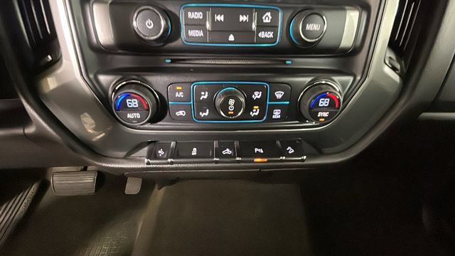 Used 2015 Chevrolet Silverado 1500 LT w/ LT Convenience Package AWD/4WD image 21