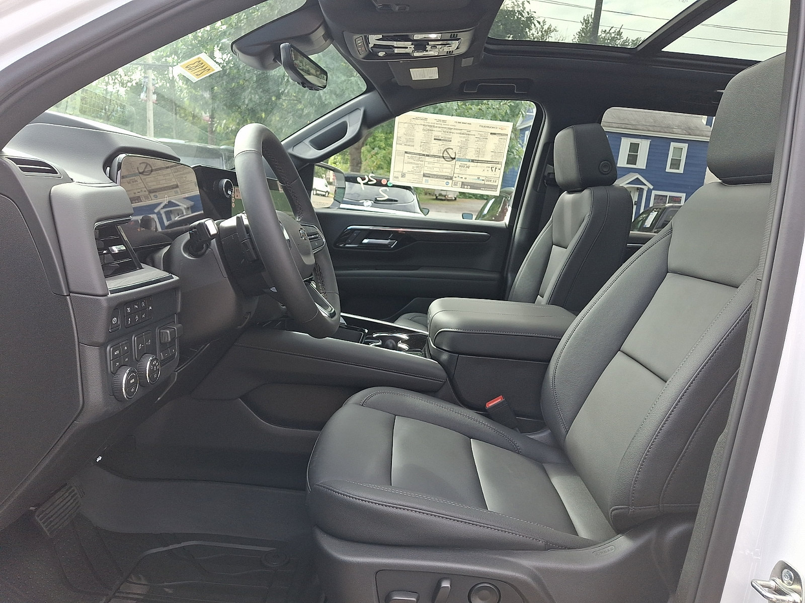 New 2026 Chevrolet Tahoe Z71 w/ Z71 Off-Road Package AWD/4WD image 14
