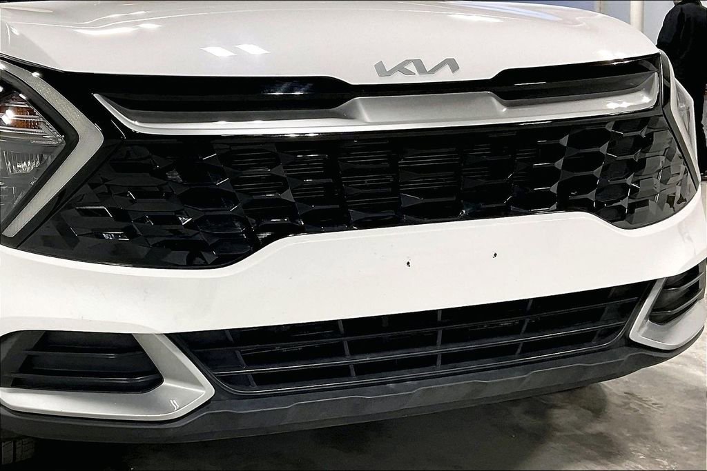 Used 2023 Kia Sportage EX image 37