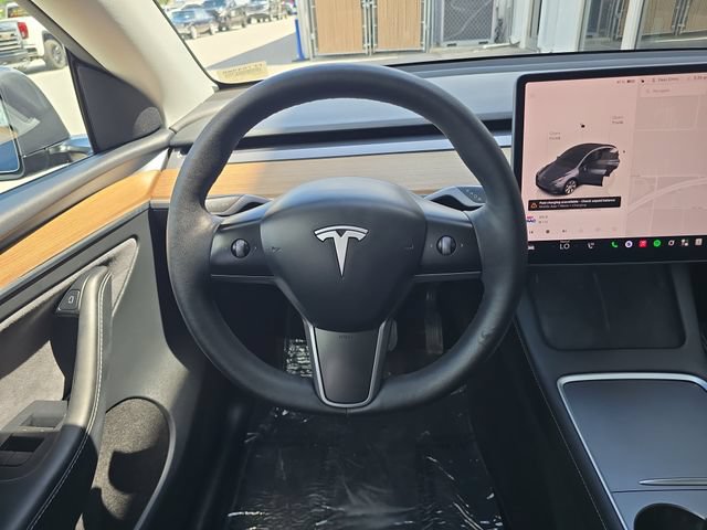 Used 2023 Tesla Model Y Long Range AWD/4WD image 12