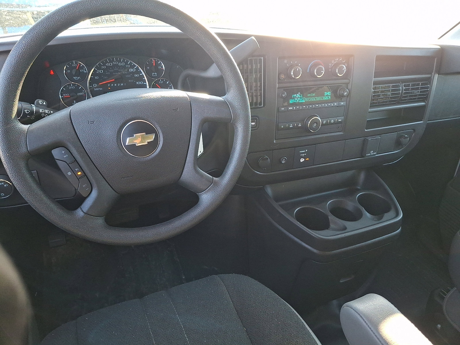 Used 2024 Chevrolet Express 2500 w/ Driver Convenience Package image 8