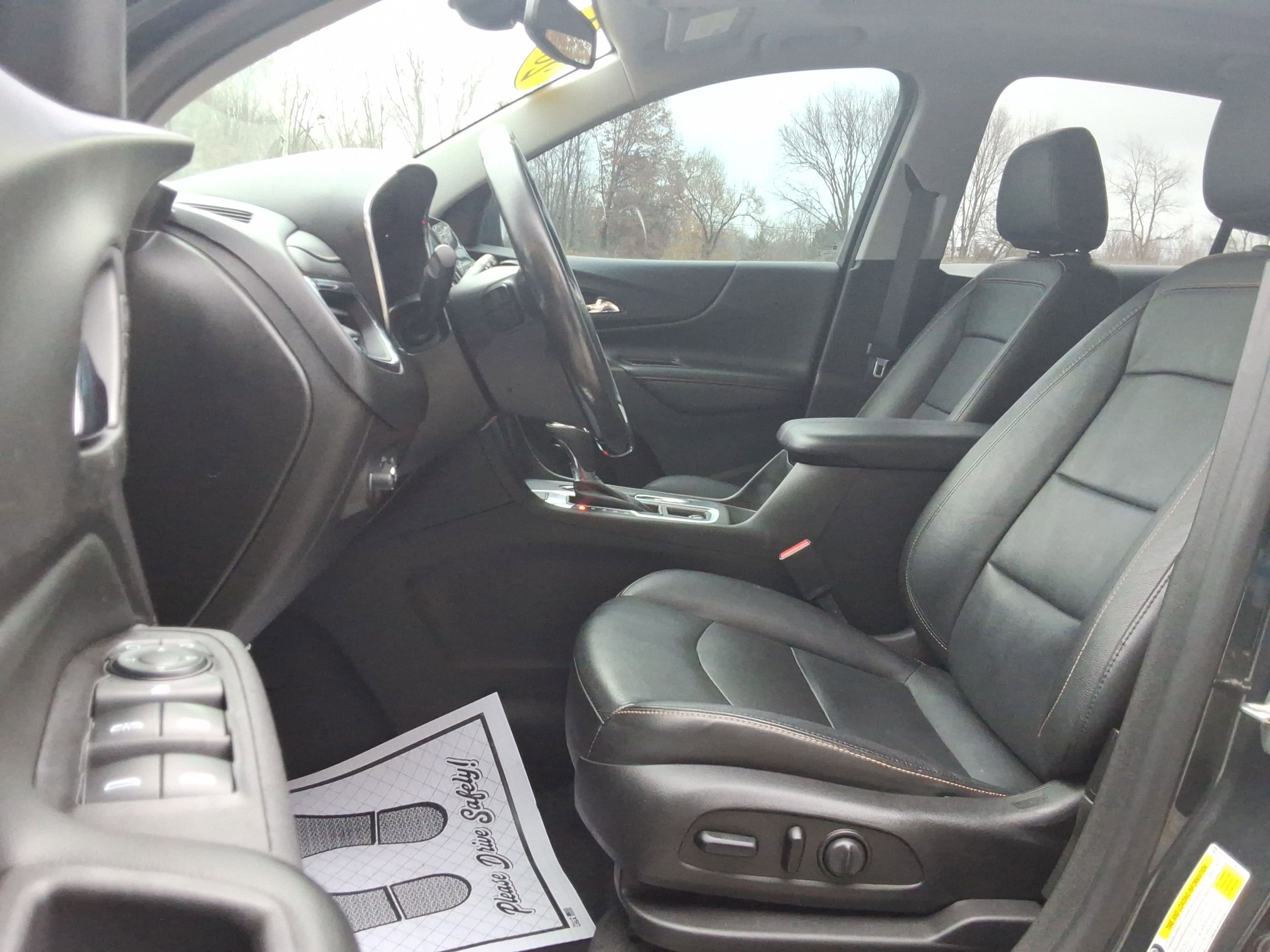 Used 2021 Chevrolet Equinox Premier image 27