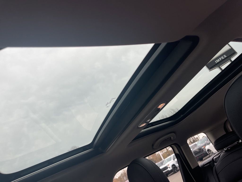 Used 2019 MINI Cooper Clubman S image 26