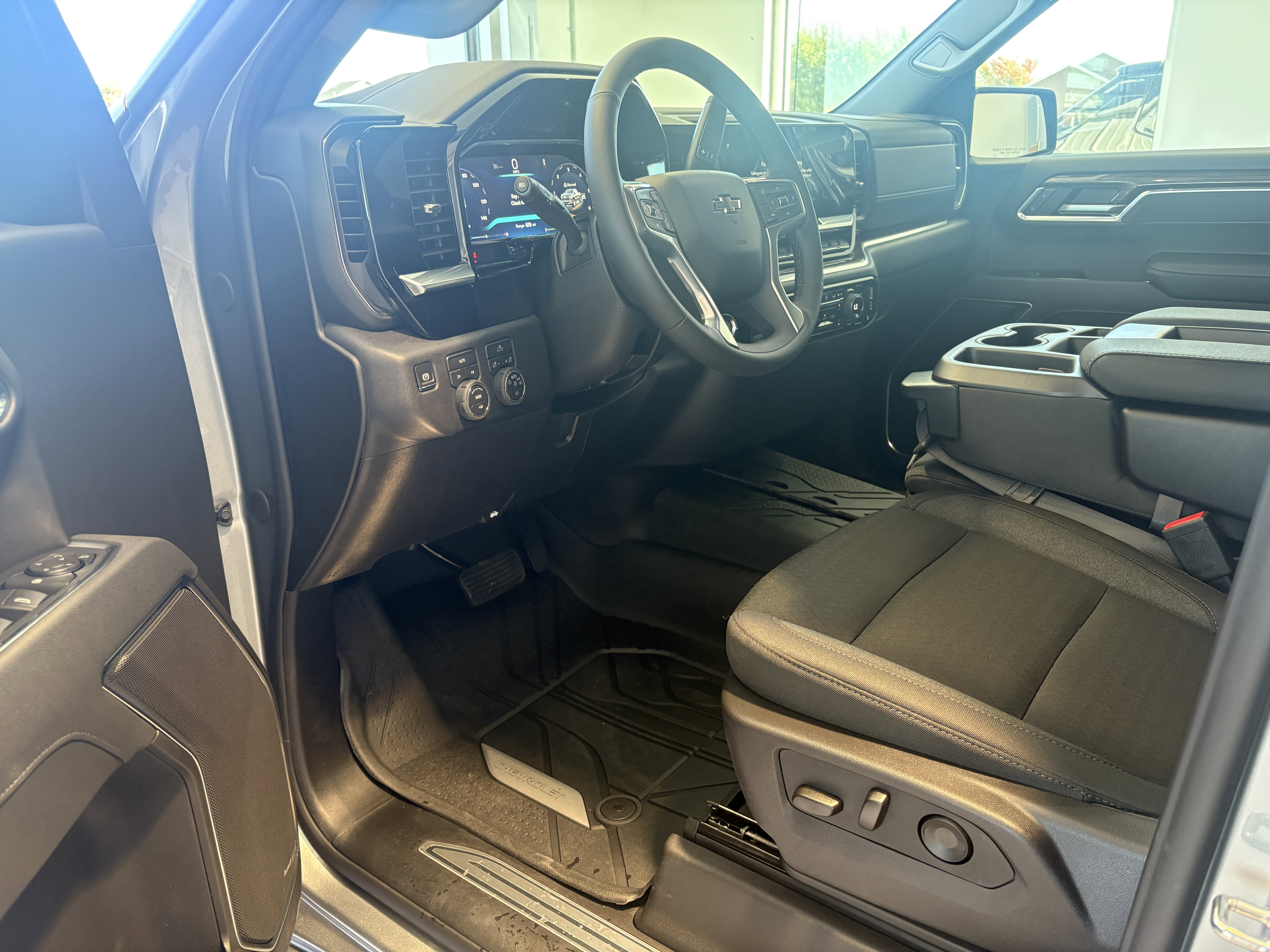 New 2026 Chevrolet Silverado 1500 RST w/ RST Select Package image 9